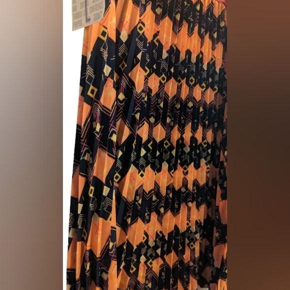 NWT LulaRoe Geo print pleated elastic waist poly midi soft comfy pink/blue skirt - Picture 3 of 7